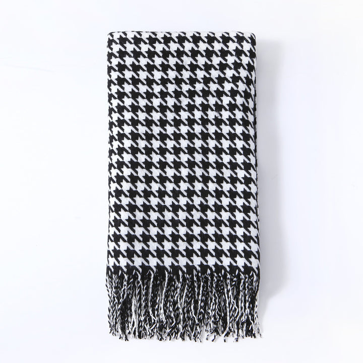 Stylish Houndstooth Pattern Throw Blanket Bowlift