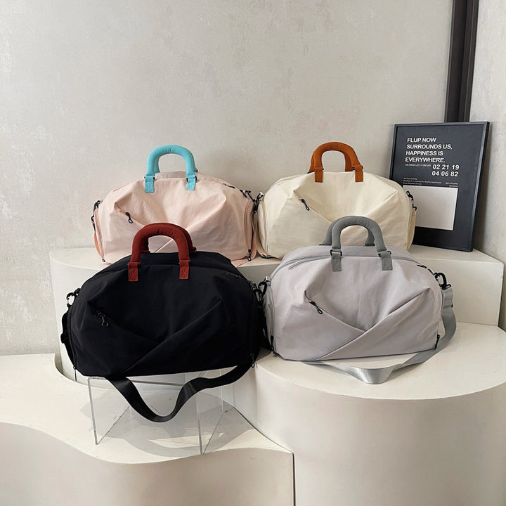 Versatile Multi-Pocket Duffle Bag Bowlift