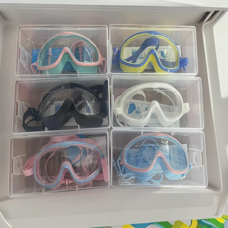 High-performance swimming mask with extensive field of vision Bowlift