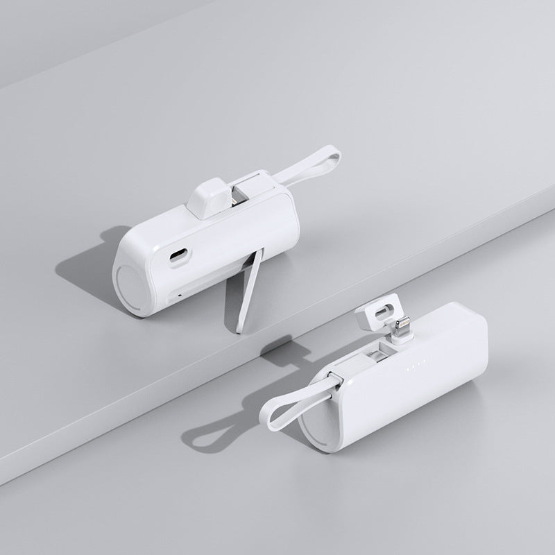 Compact power bank with integrated charging connector Bowlift