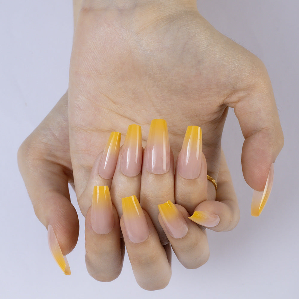 Acrylic Nail Set with Ombre Effect Bowlift