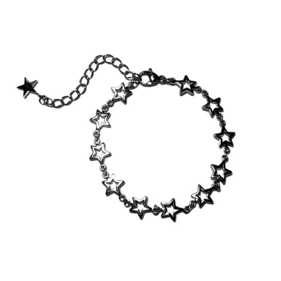 Star Accented Chain Bracelet Bowlift
