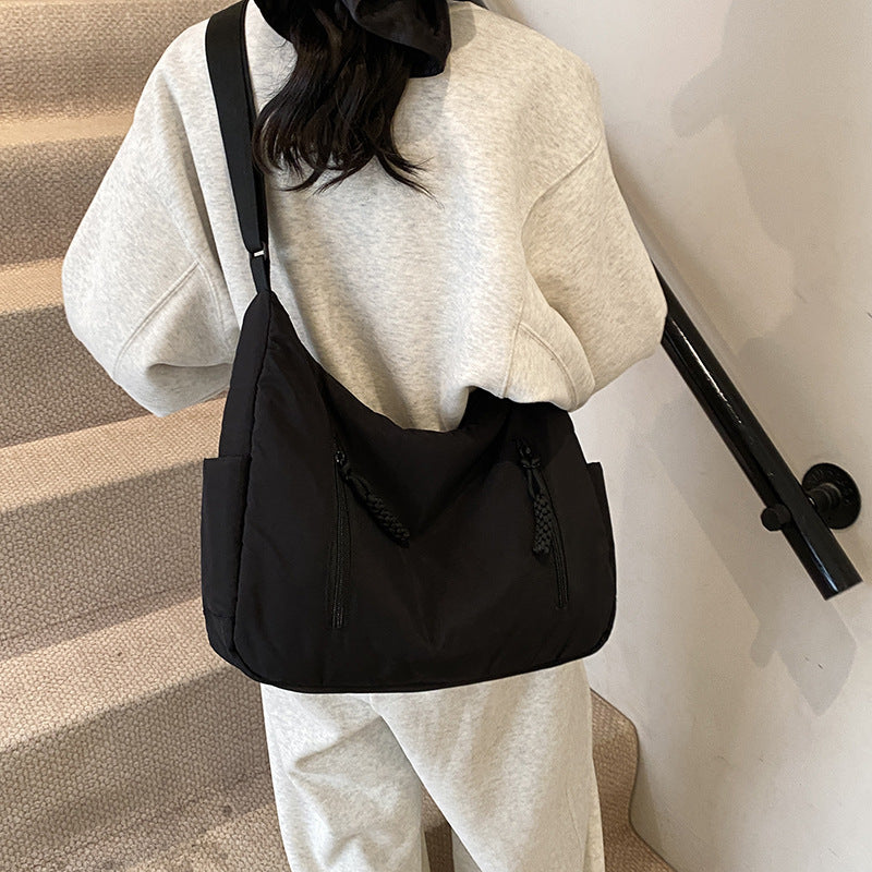 Casual Chic Hobo Handbag Bowlift