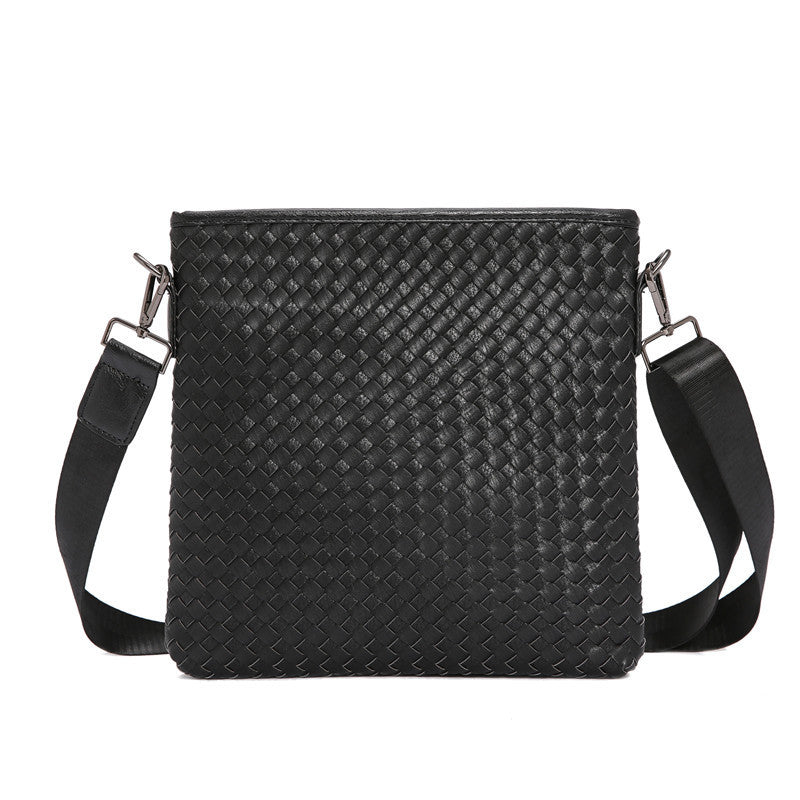 Trendy Crossbody Bag Made of Woven Material Bowlift