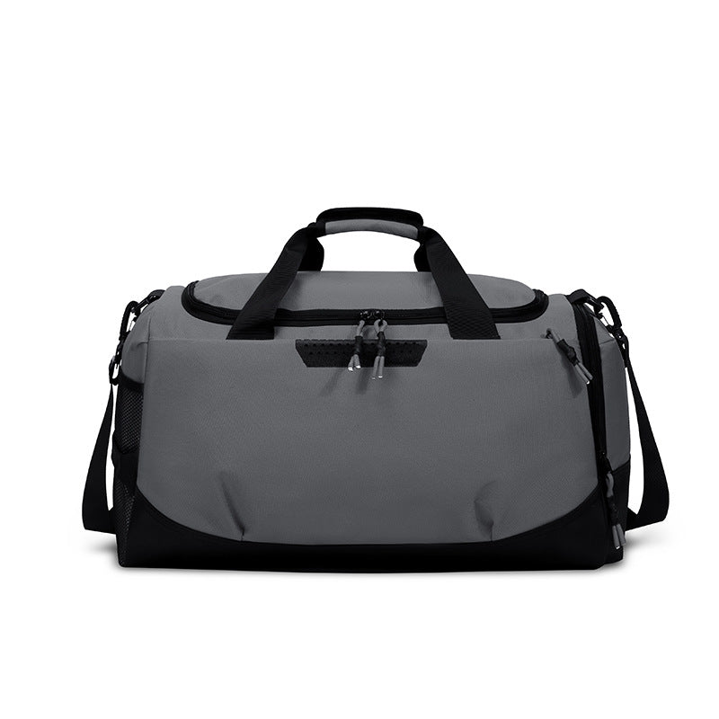 Sports bag with innovative organizational compartments Bowlift