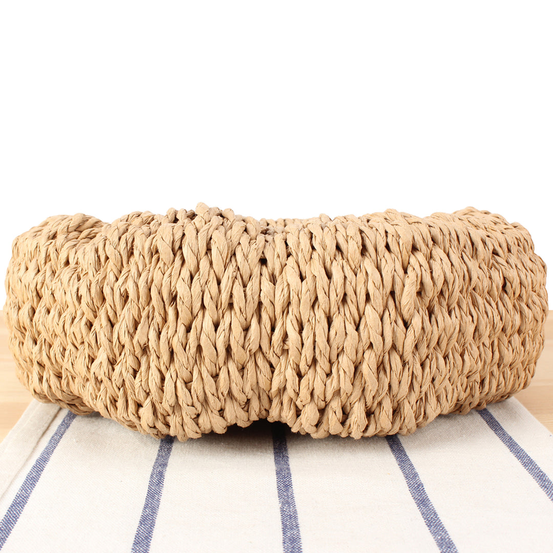 Handbag with Curved Design and Fashionable Handle Bowlift