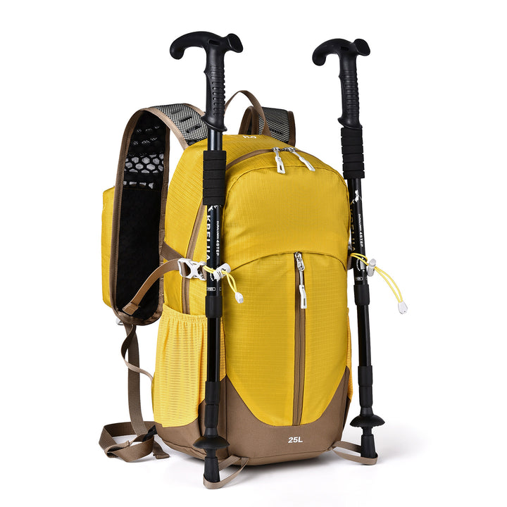 Lightweight Multi-Compartment Daypack Bowlift