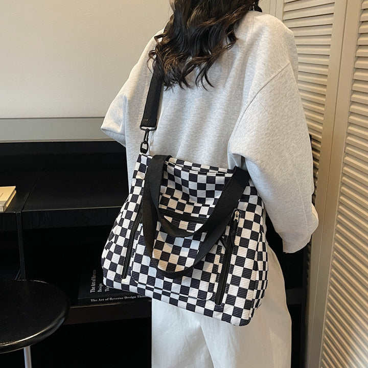 Versatile Checkered Tote Bag Bowlift