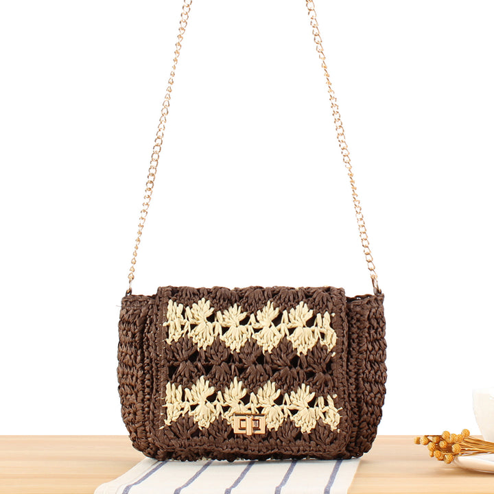 Shoulder bag made of handcrafted braided natural material with elegant closure Bowlift