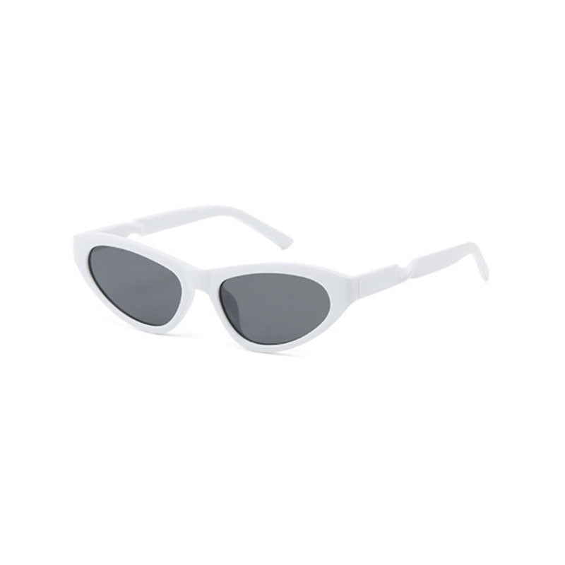 Ladies Cat-Eye Sunglasses with stylish case and UV protection Bowlift