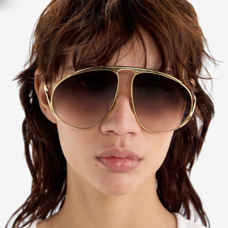 Ladies fashionable pilot sunglasses with polarized lenses and elegant metal frame Bowlift