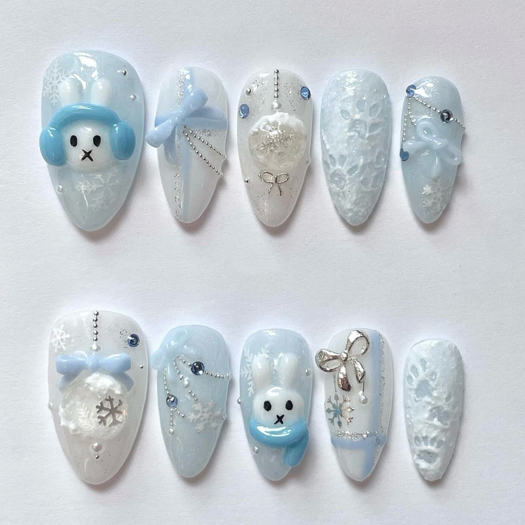 Seasonal-Themed Press-On Nail Art Set