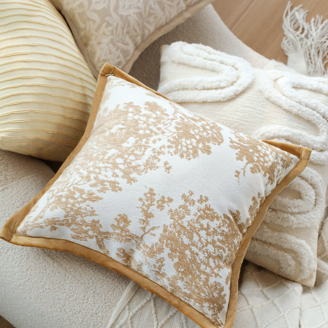 Square decorative cushion cover with fine jacquard leaf relief, piped edge and easy-care cotton mix Bowlift
