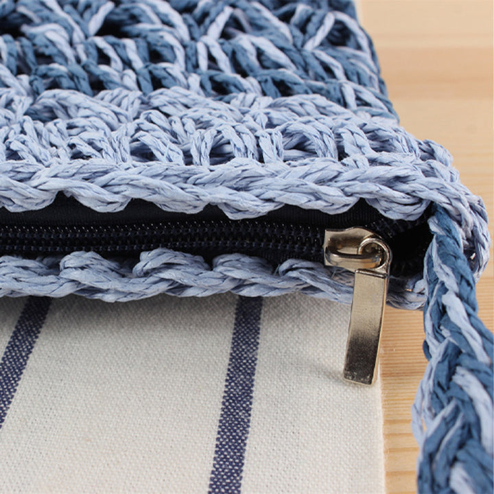 Hand-knotted crossbody bag with innovative fabric Bowlift