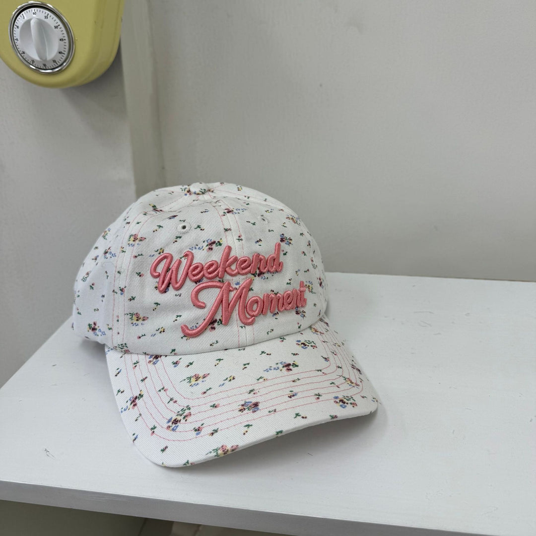Women's Casual Cotton Baseball Cap with Embroidered Phrase Bowlift