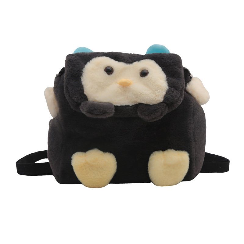 Plush backpack with cute penguin design Bowlift
