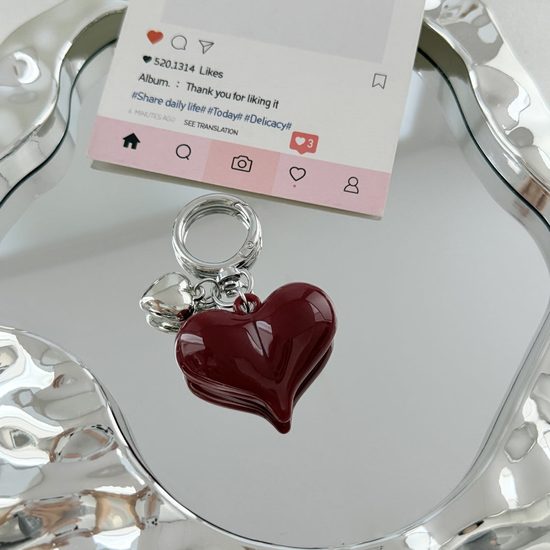 Heart-Shaped Pendant Keychain Bowlift