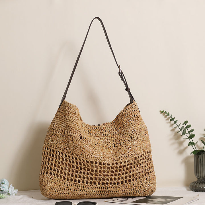 Hand-knotted shopper bag with trendy mesh design Bowlift