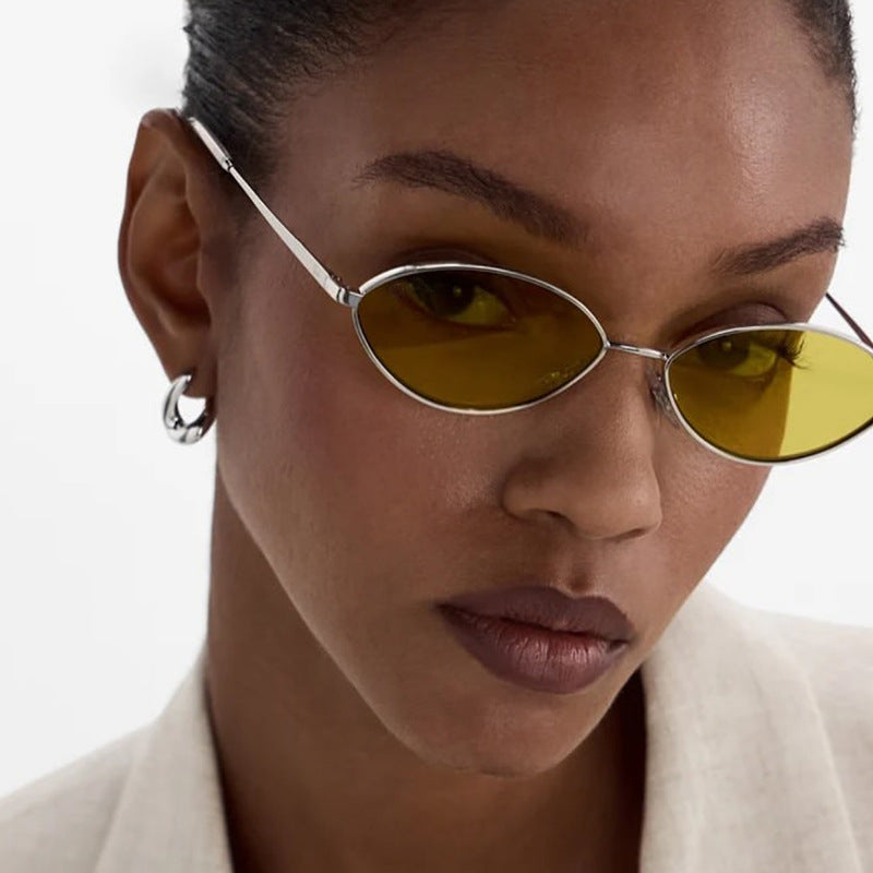 Ladies' fashionable sunglasses with oval design and polarized lenses Bowlift