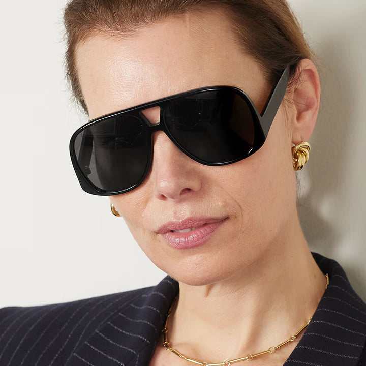 Ladies fashionable sports sunglasses with sturdy frame and UV protection Bowlift
