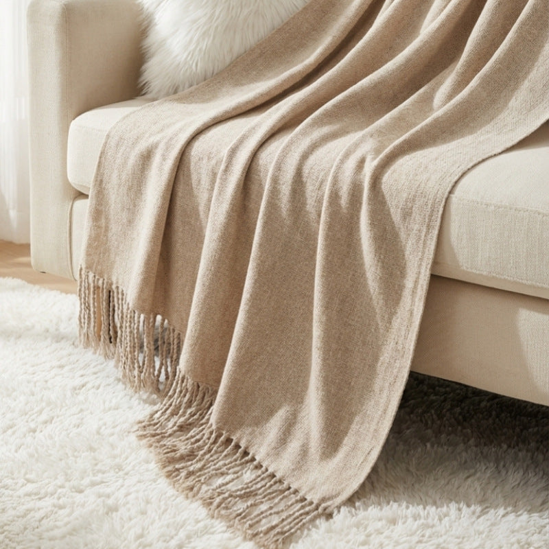 Elegant Fringe Throw Blanket Bowlift