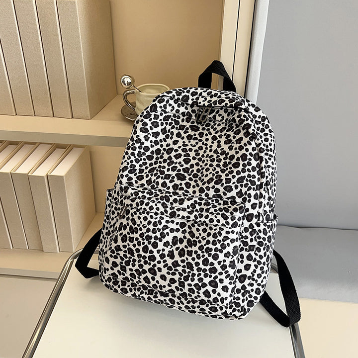 Stylish Backpack in Leopard Print Bowlift