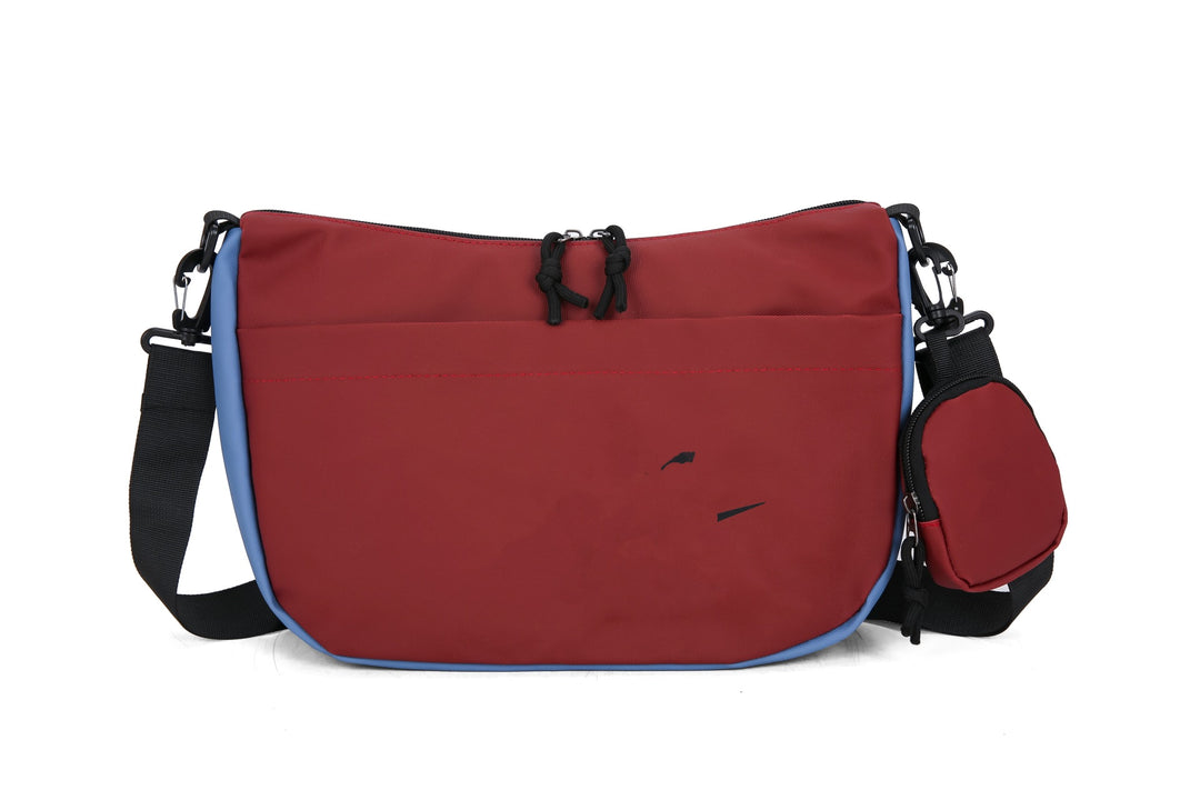 Practical shoulder bag with additional compartments Bowlift