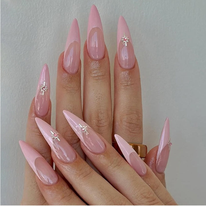 Artificial nail set with elegant glitter and floral design Bowlift