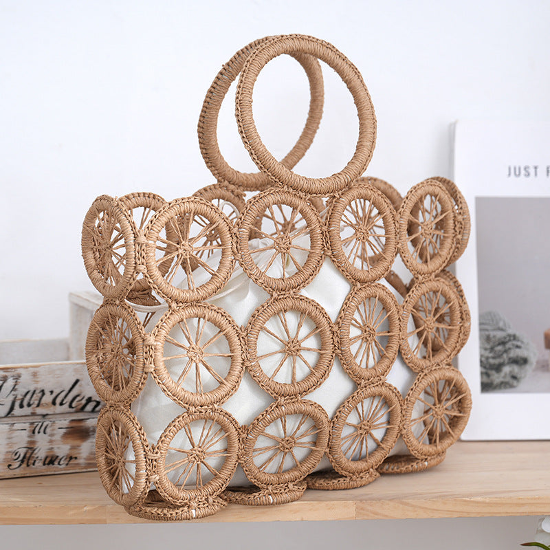 Handbag with elaborate circular details Bowlift