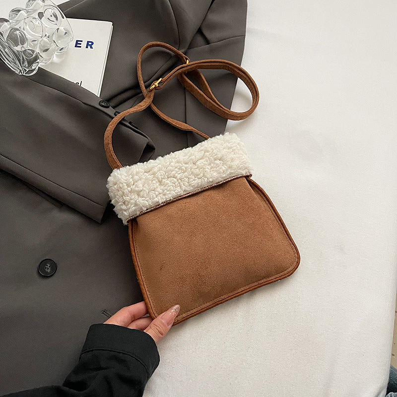 Chic Faux Fur Trim Crossbody Bag Bowlift