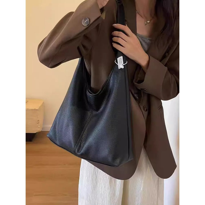 Elegant Soft Leather Hobo Bag Bowlift