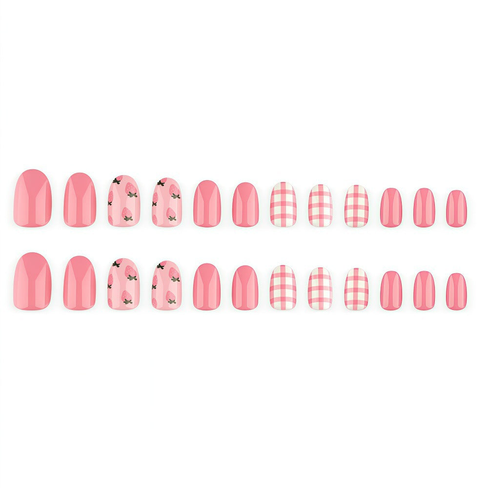 Artificial nails in fresh strawberry design Bowlift