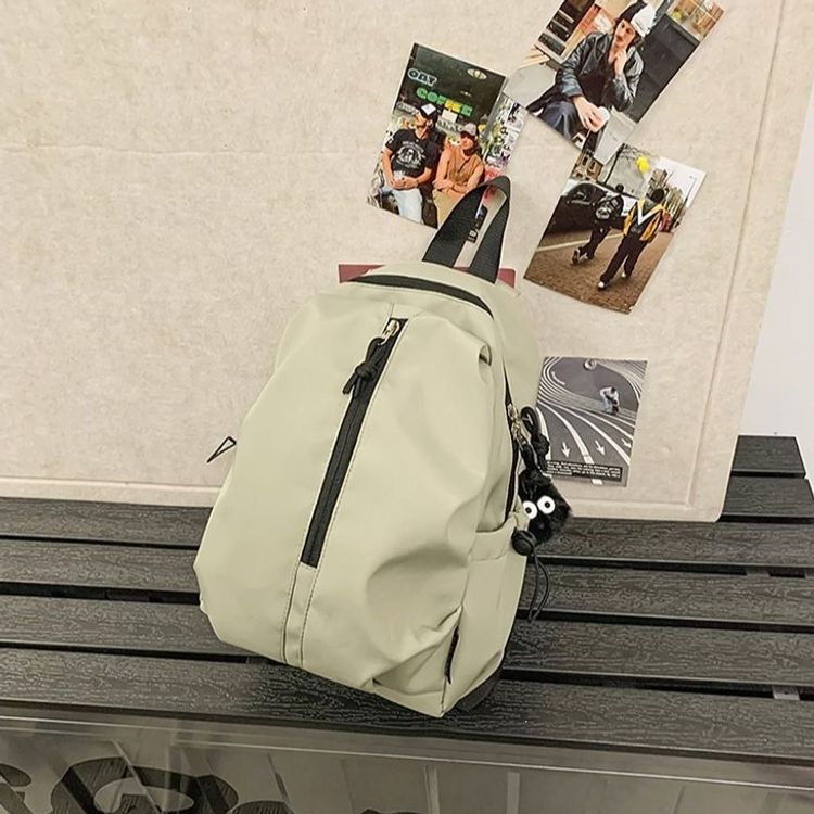 Modern Compact Travel Backpack Bowlift