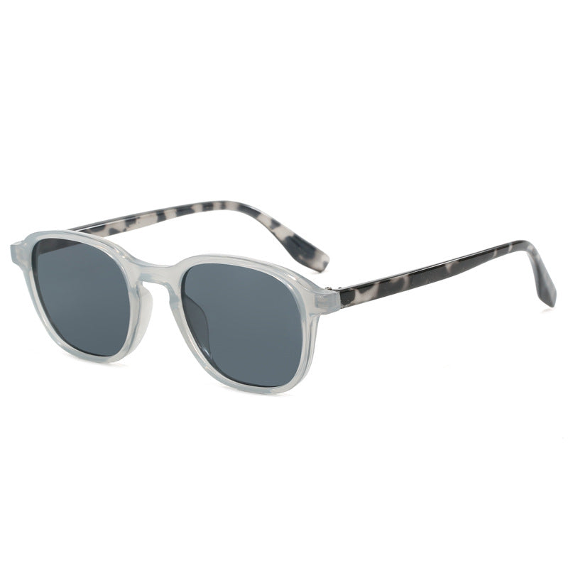 Ladies stylish sunglasses with round frame and UV protection Bowlift