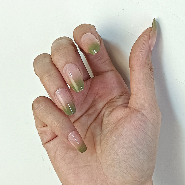 Artificial nail set with unique patterns Bowlift