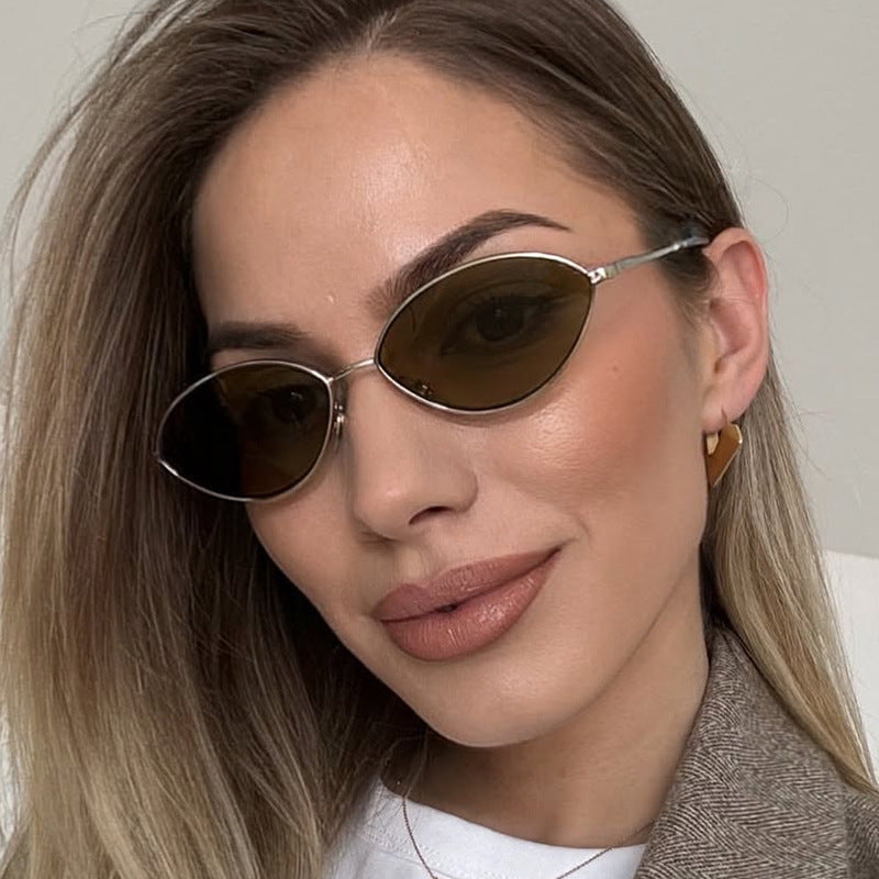 Ladies' fashionable sunglasses with oval design and polarized lenses Bowlift