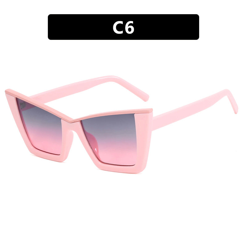 Ladies modern Cat-Eye sunglasses with extravagant design and protective UV filter Bowlift