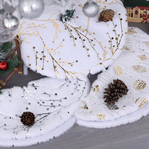 Plush Round Faux Fur Christmas Tree Skirt With Gold Star Print And Center Slit Closure
