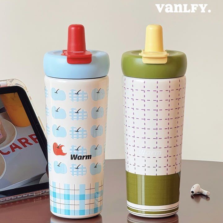 Women's insulated drinking bottle with innovative silicone cap and cheerful Bowlift motif
