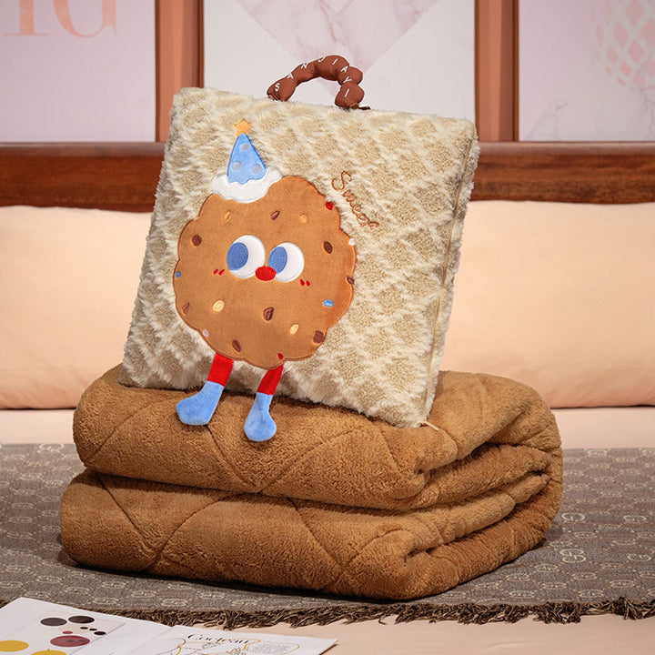 Plush pillow with cute cupcake design Bowlift