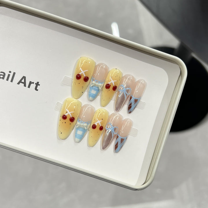 Charming Character-Inspired Press-On Nail Art Set Bowlift