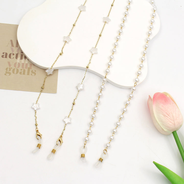 Star-Embellished Eyewear Chain Bowlift