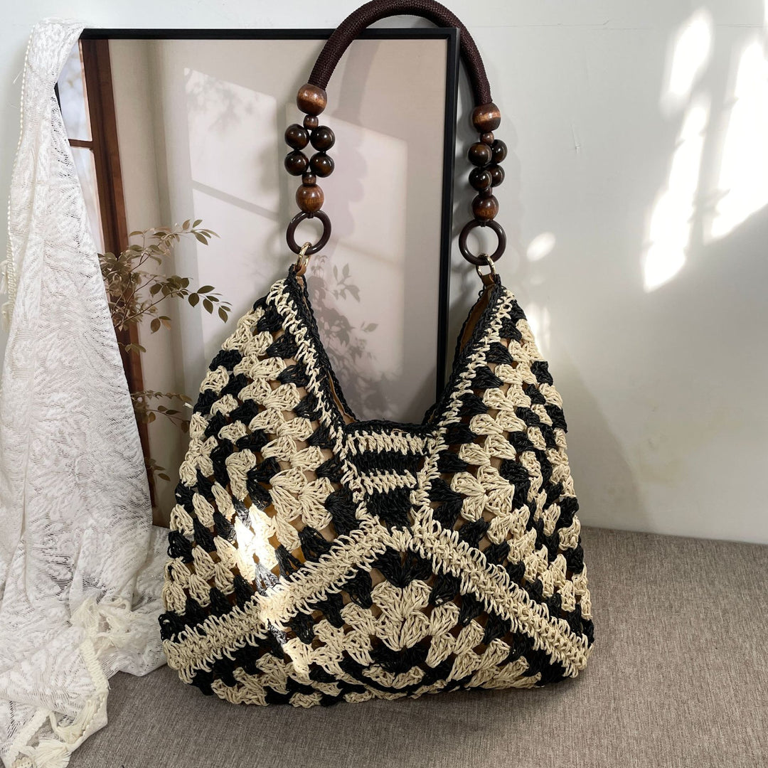 Hand-knotted shoulder bag with wooden handles Bowlift