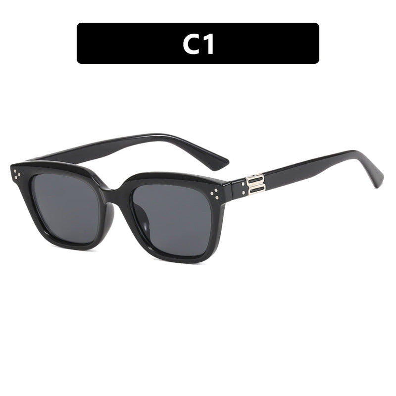 Women's fashionable square sunglasses with stylish frame and brown lenses Bowlift