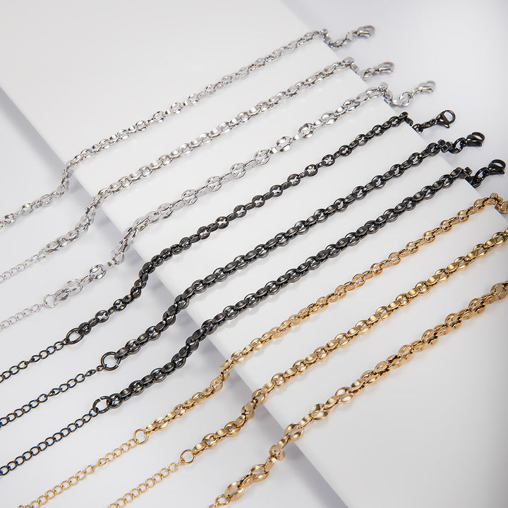Contemporary Oval Link Chain Necklace Bowlift