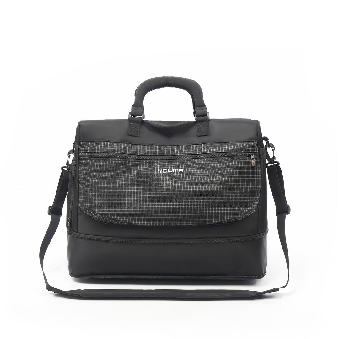 Stylish Multi-Functional Weekender
