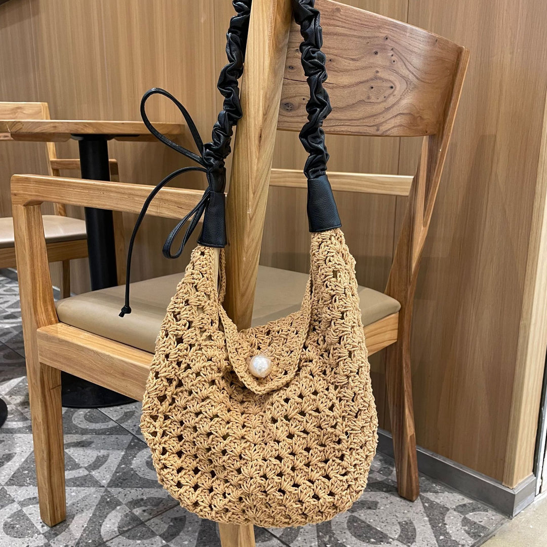 Handcrafted Shoulder Bag Bowlift