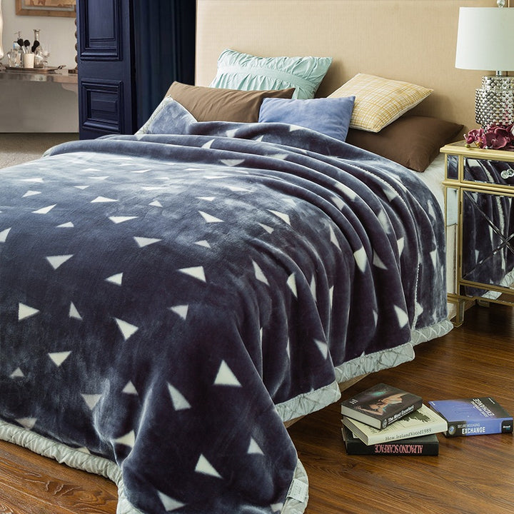 Decorative Fleece Throw Blanket Bowlift