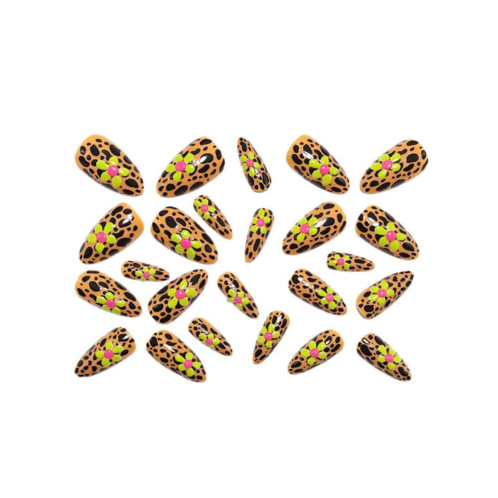 Artificial nails in modern animal patterns with floral accents Bowlift
