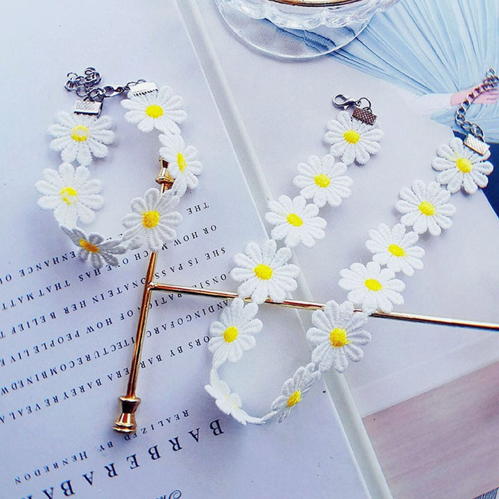 Flower Bracelet Bowlift